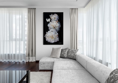 Painting of white peonies and butterfly by the animal artist Laurence Saunois