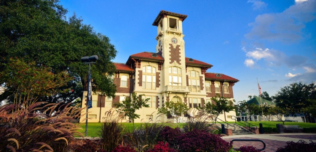 Nympheus Luminansis - Historic City Hall Art & Cultural Center - Louisiane - USA