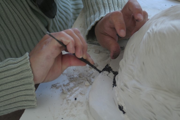 Sculpture of Newfoundland by Laurence Saunois, animal artist