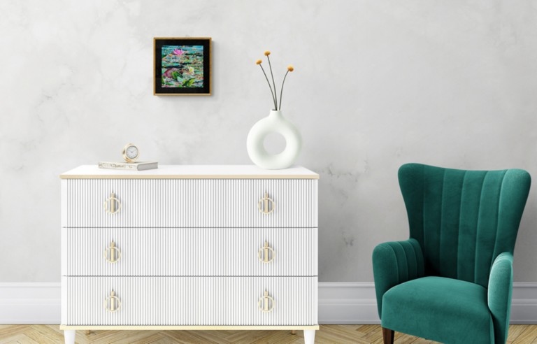 Petite peinture de nymphéas de l'artiste contemporaine Laurence Saunois