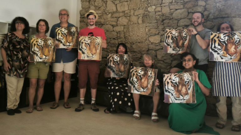 Oil Painting Workshop: Instructor Laurence Saunois with her students